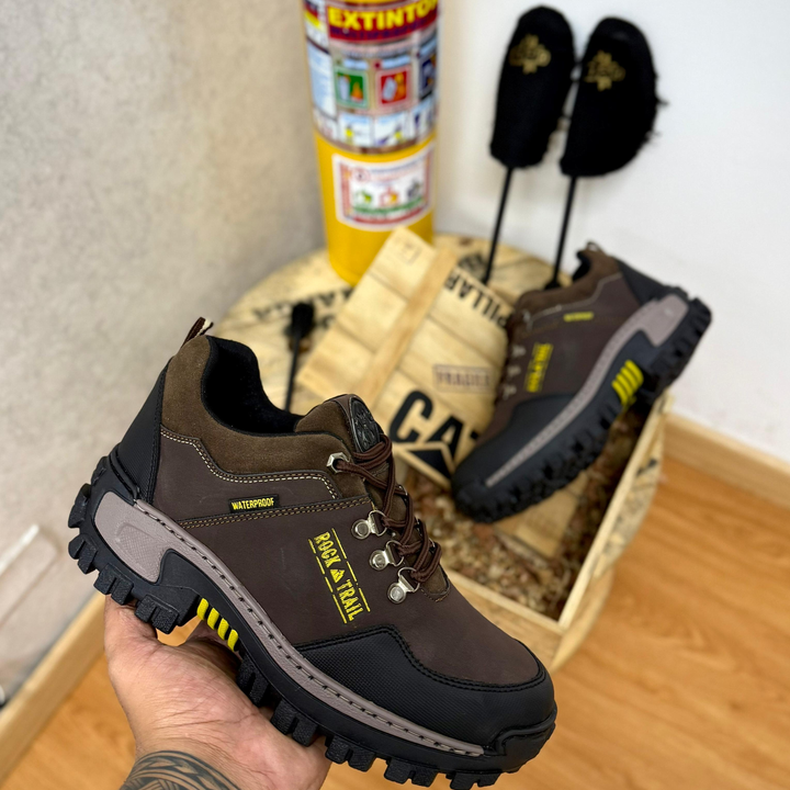 CAT/ ROCK TRAIL CORTE MEDIO + CAJA